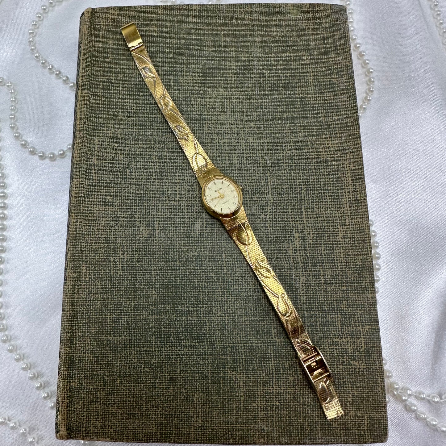 Gold Elgin with Flower Band