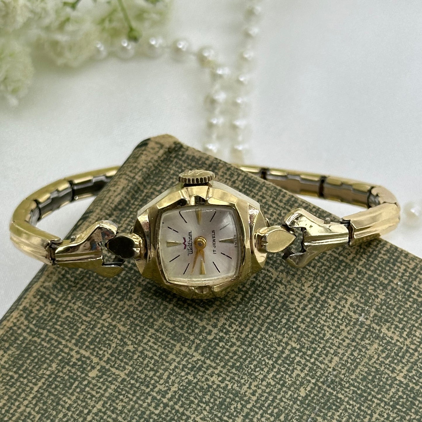 Vintage Waltham 17 Jewels Cocktail Watch