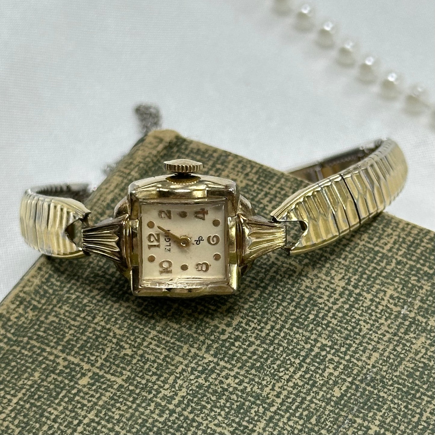 10K RGP Gold 1950's Elgin De Luxe Wind-Up Watch
