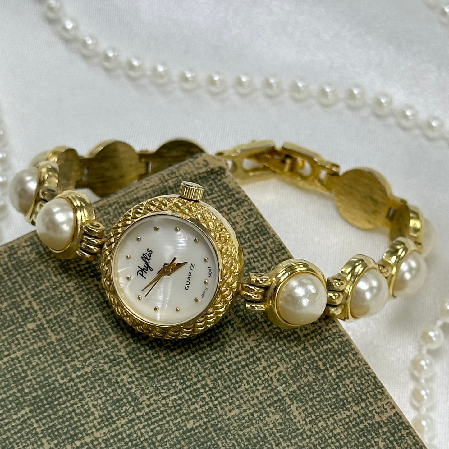 Pearl Watch with Mother of Pearl Dial