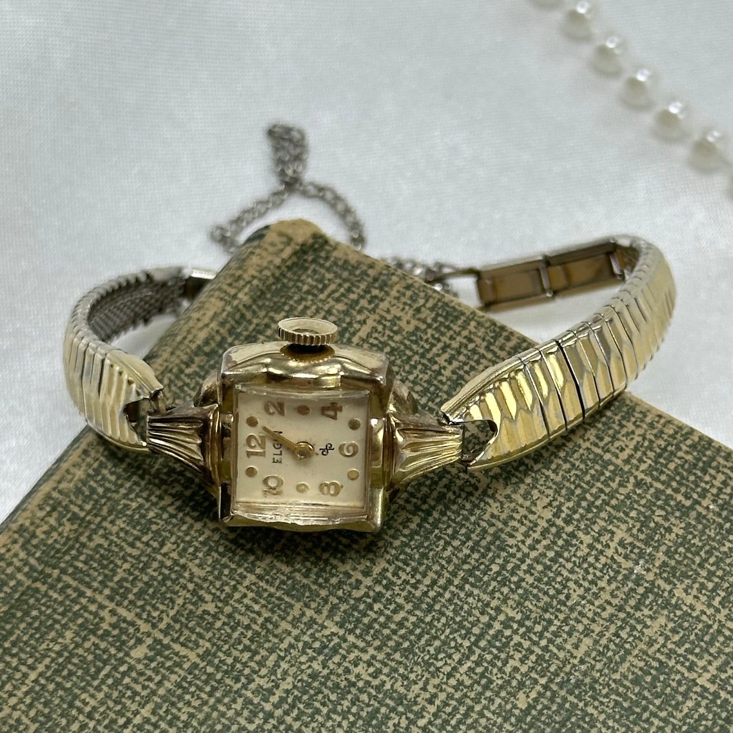 10K RGP Gold 1950's Elgin De Luxe Wind-Up Watch