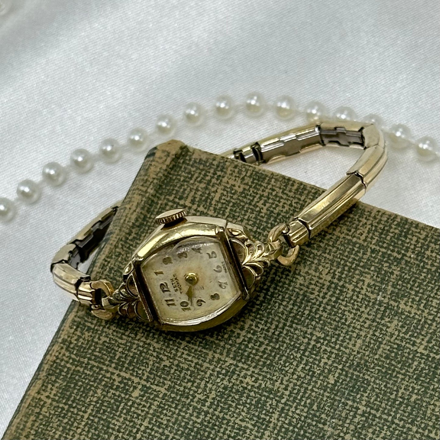 10k RGP Seth Thomas Wind-Up Cocktail Watch