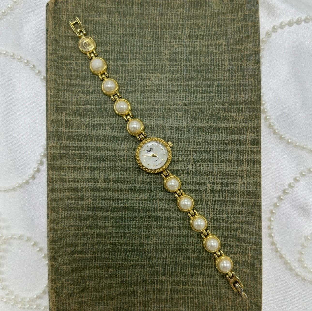 Pearl Watch with Mother of Pearl Dial