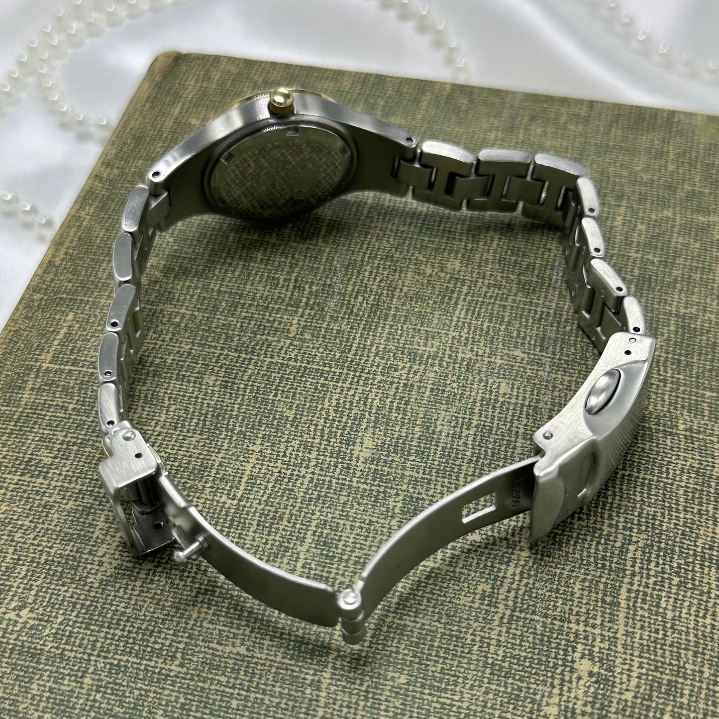 Two-Tone Fossil Watch with Rotating Bezel