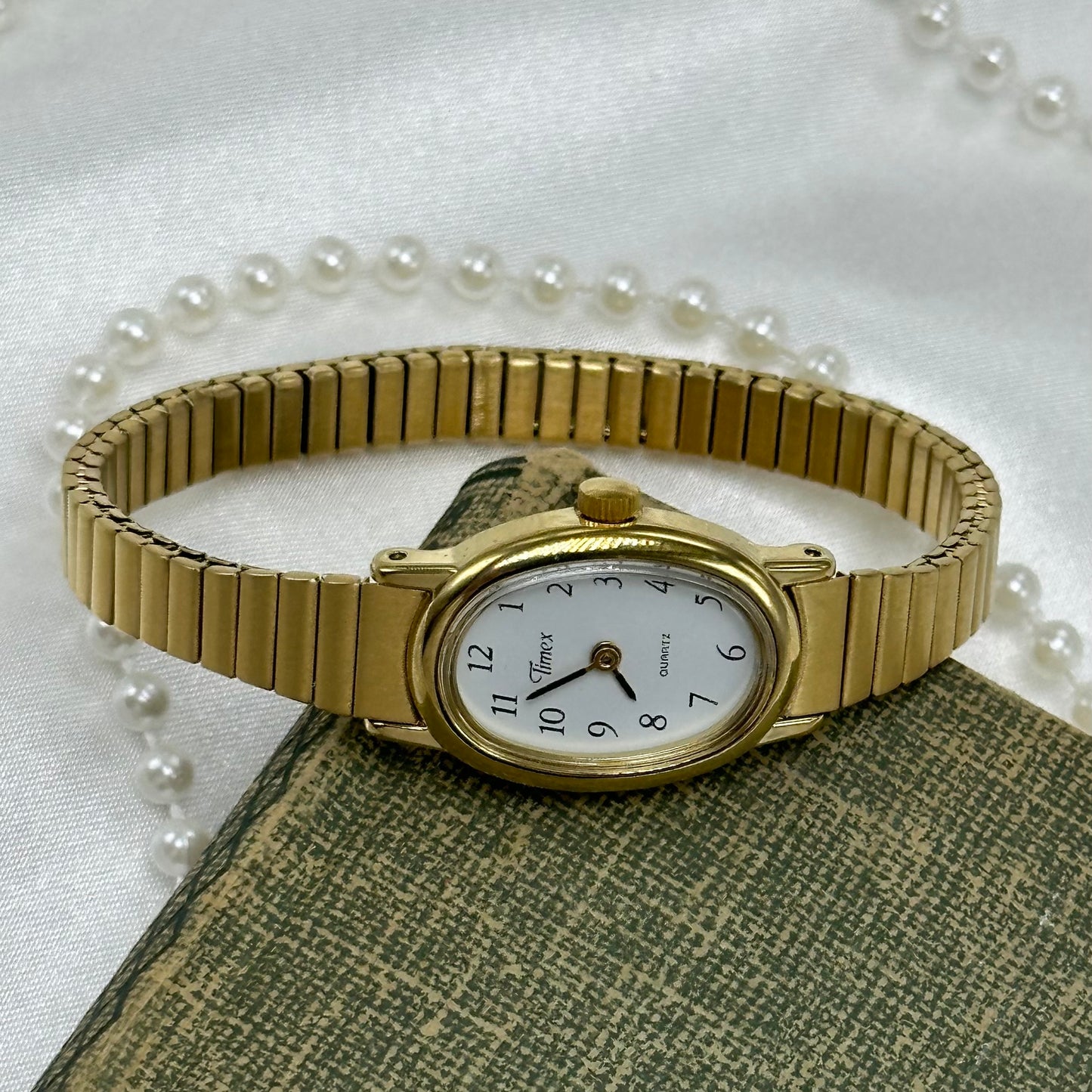 Classic Oval Dial Gold Timex