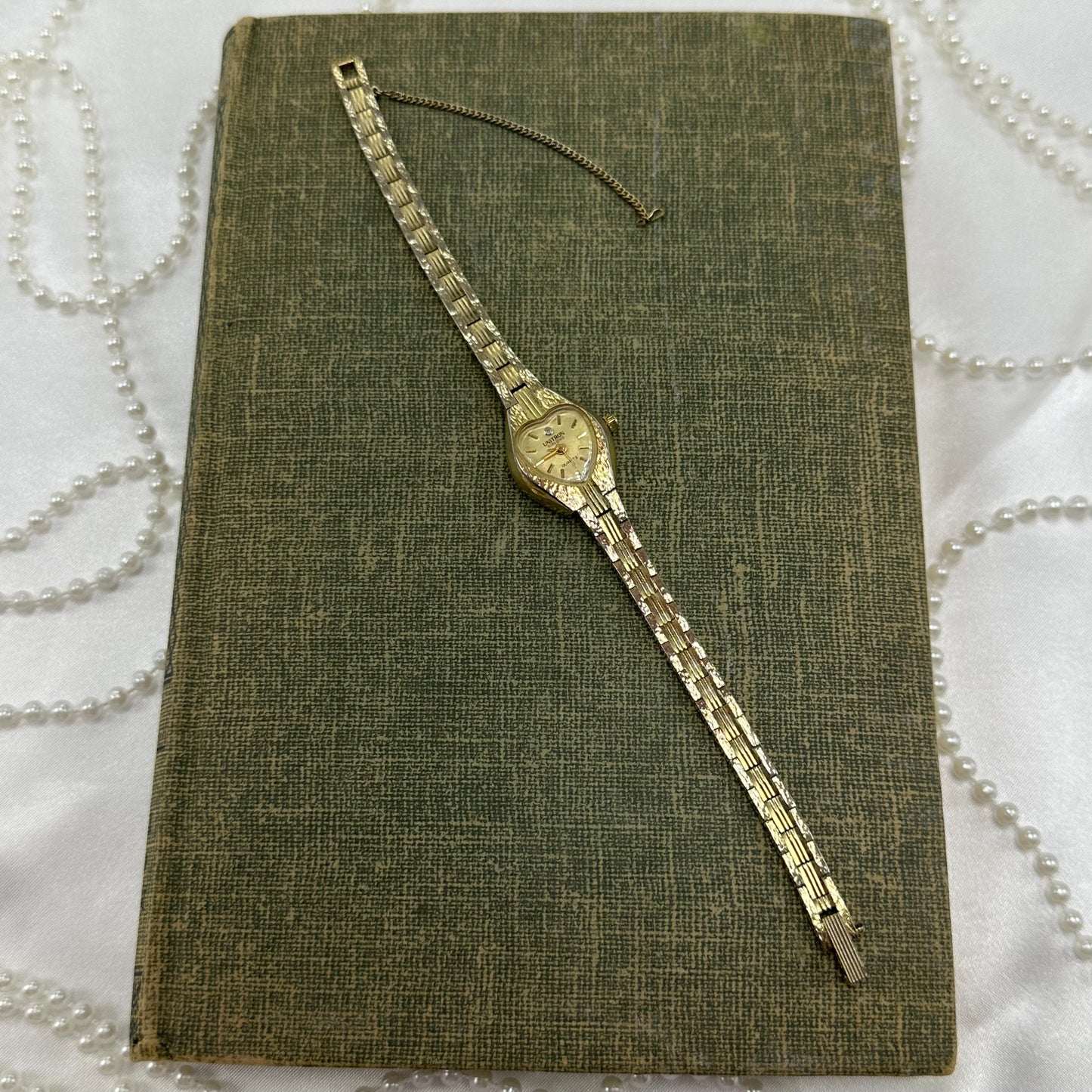 Dainty Gold Heart Watch
