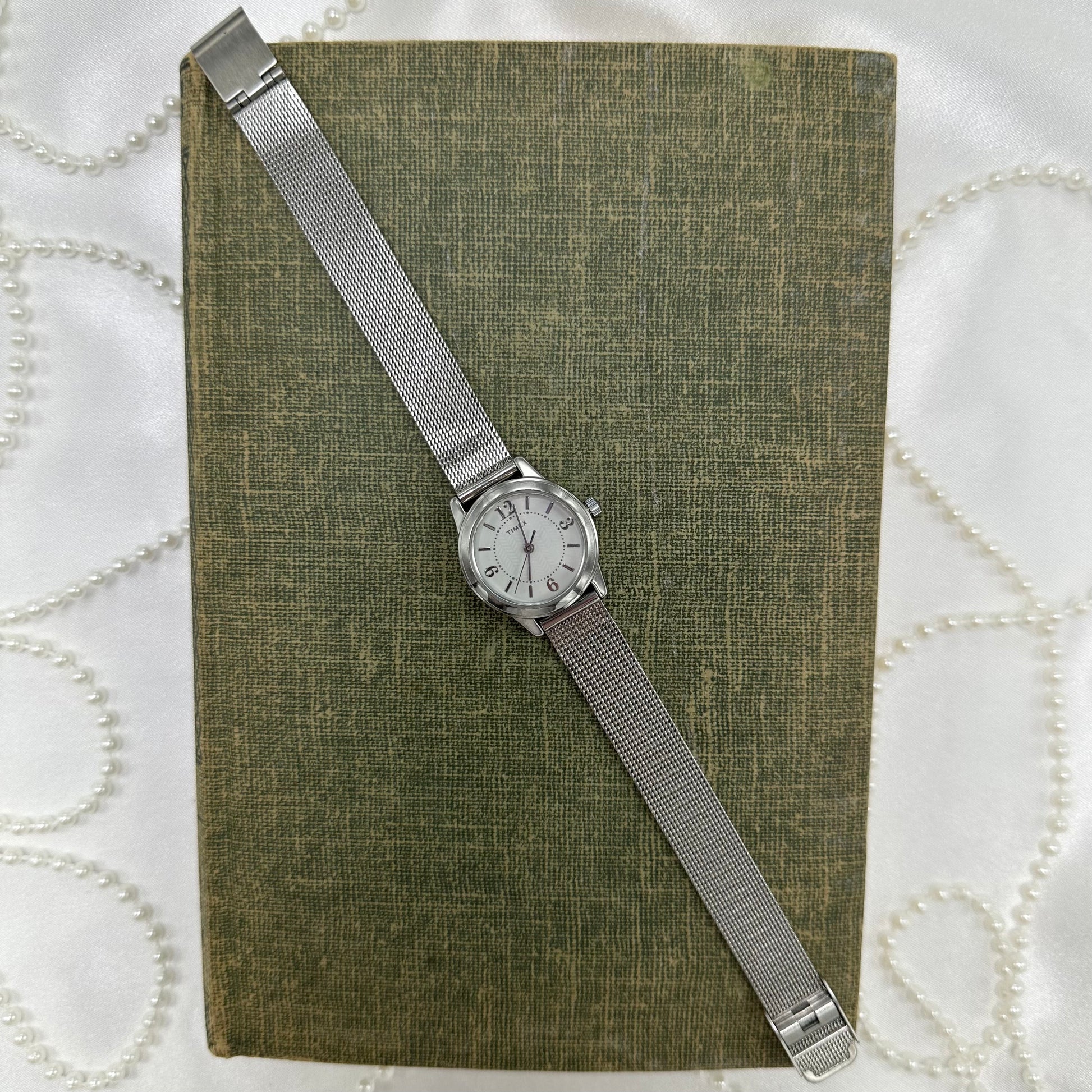 Silver Classic Round Dial Timex Watch