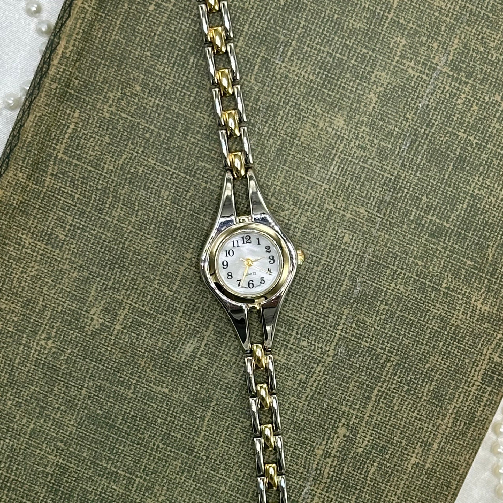 Two-Tone Round Dial Watch with Mother of Pearl Dial