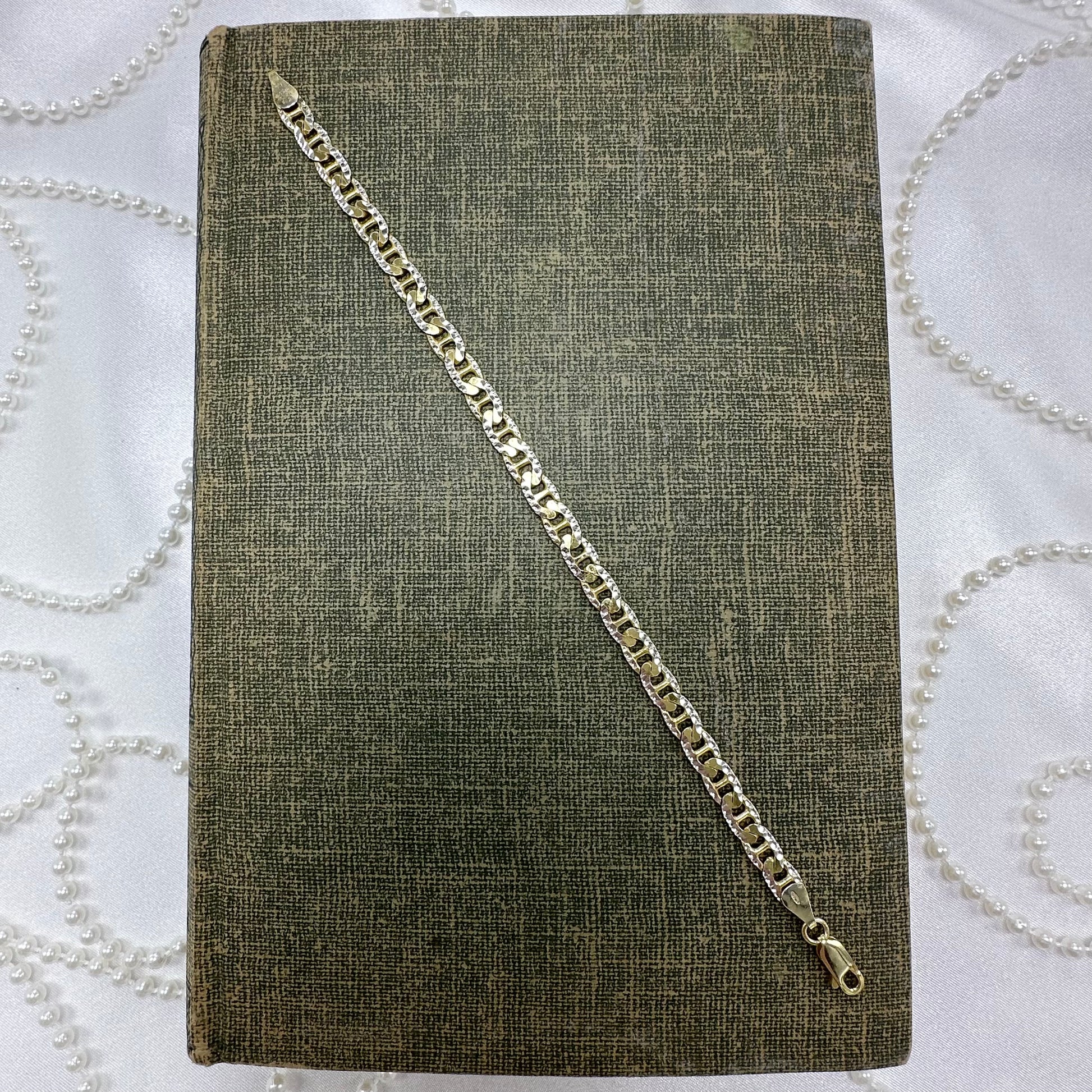 Vintage Gold Gucci Link Chain Bracelet
