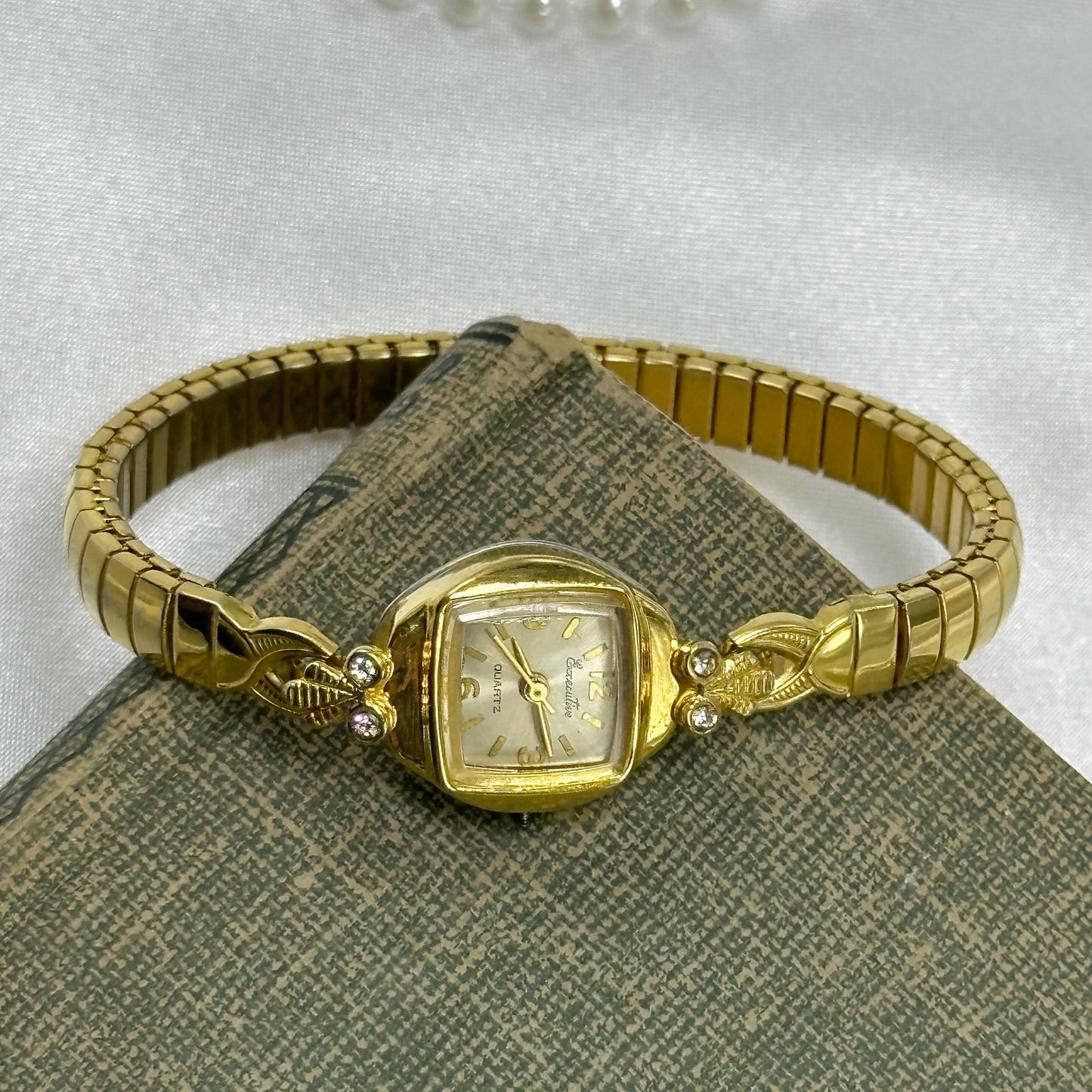 Vintage gold tone Executive watch with quartz movement