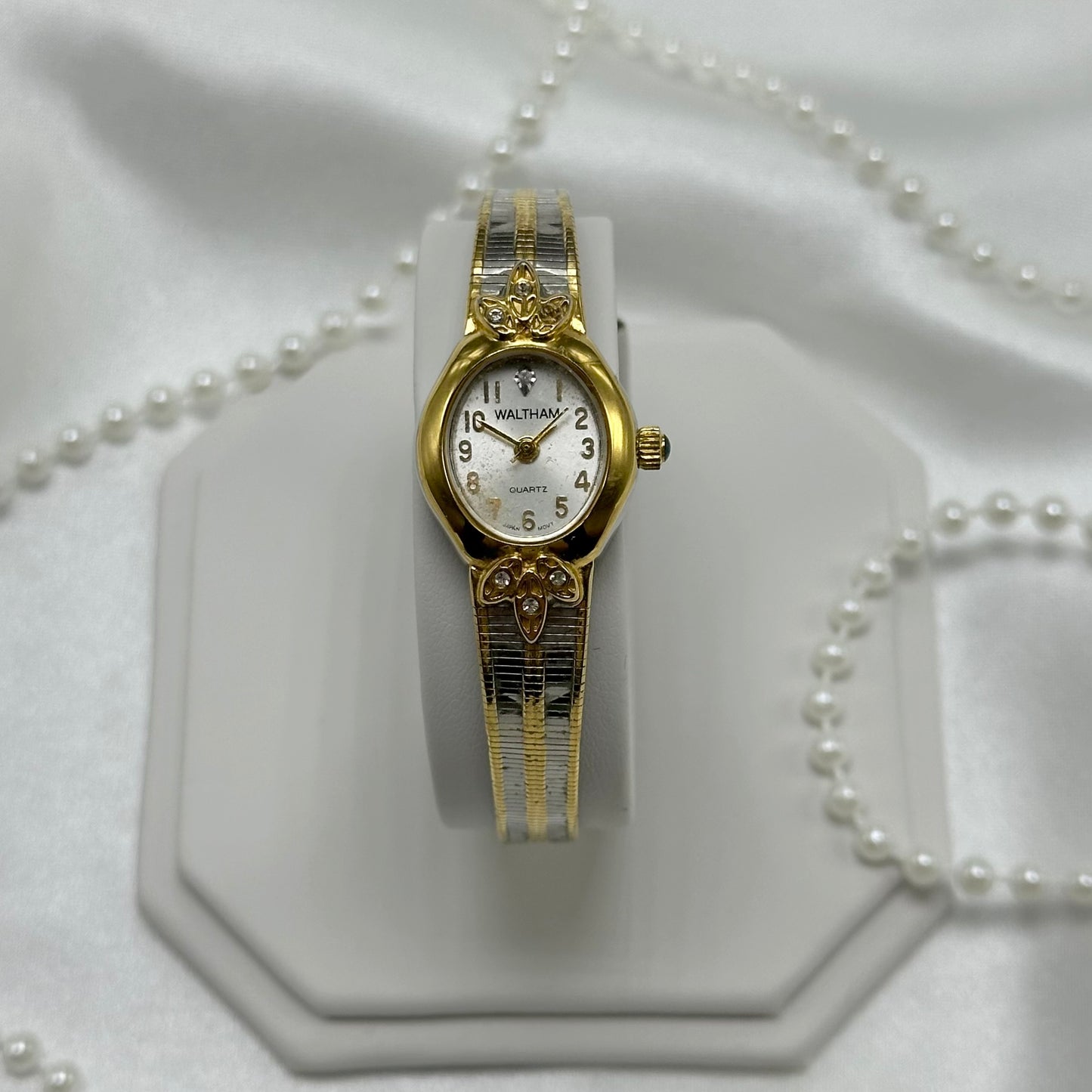 Vintage two-tone Waltham watch with quartz movement