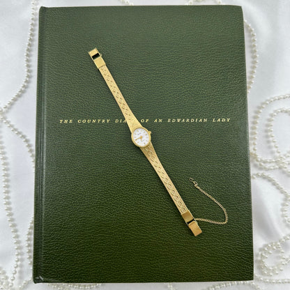 Gold Elgin Watch with Detailed Swirl Band