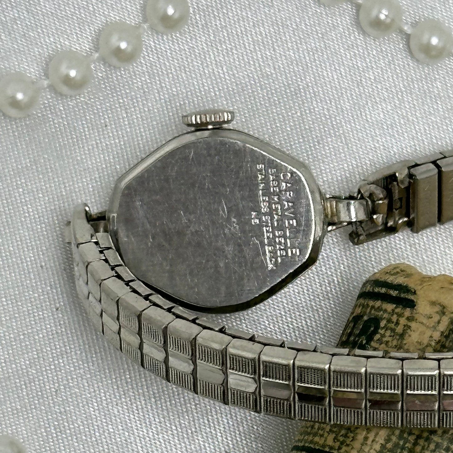 Dainty Silver 1975 Caravelle Wind-Up Cocktail Watch