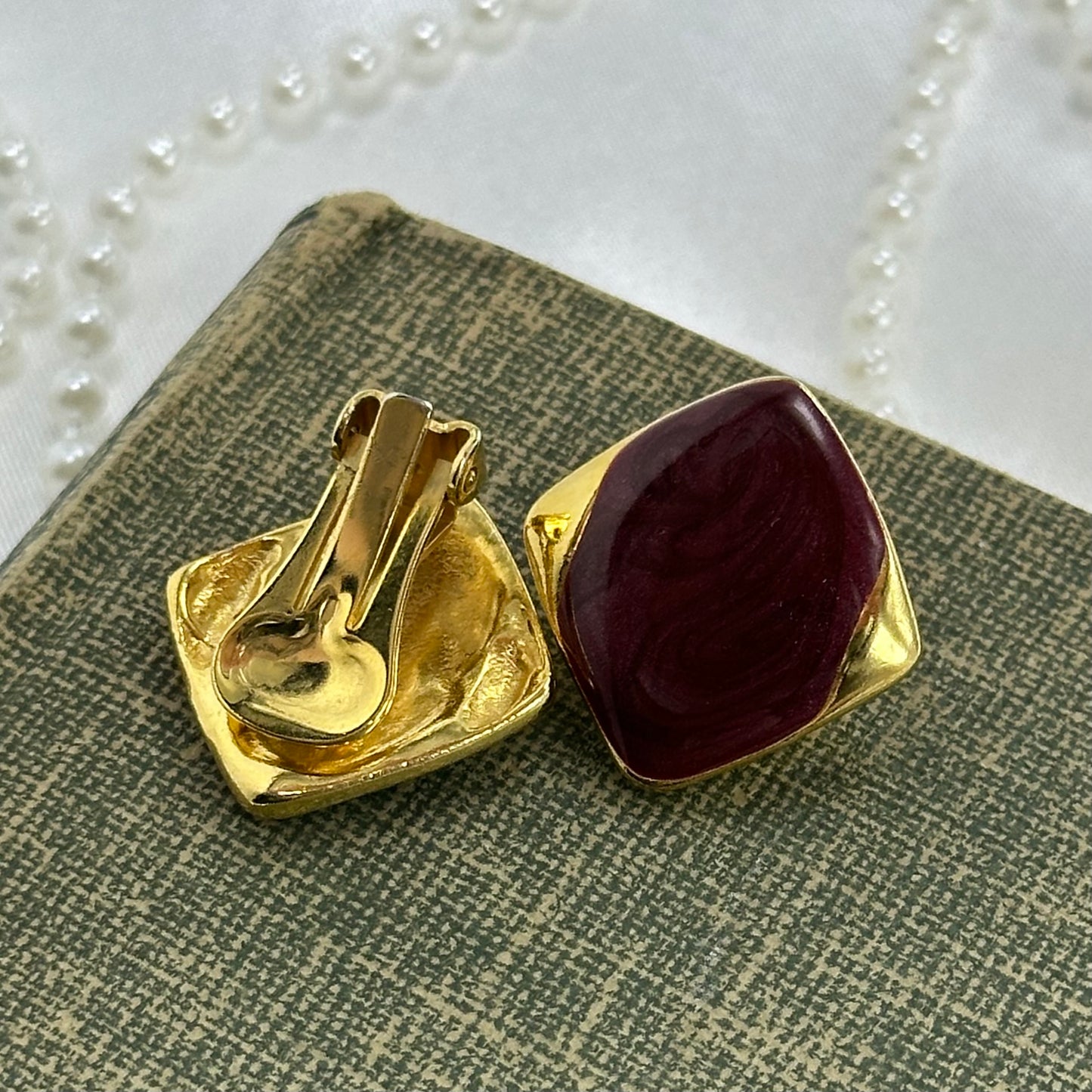 Vintage Gold and Red Clip On Earrings