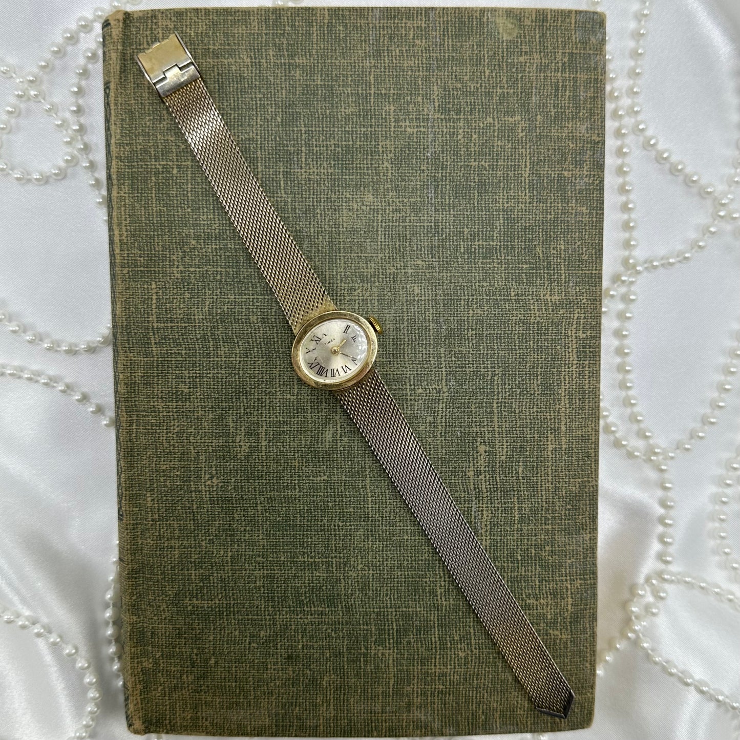 Vintage Gold Wind-Up Timex Watch with Mesh Band