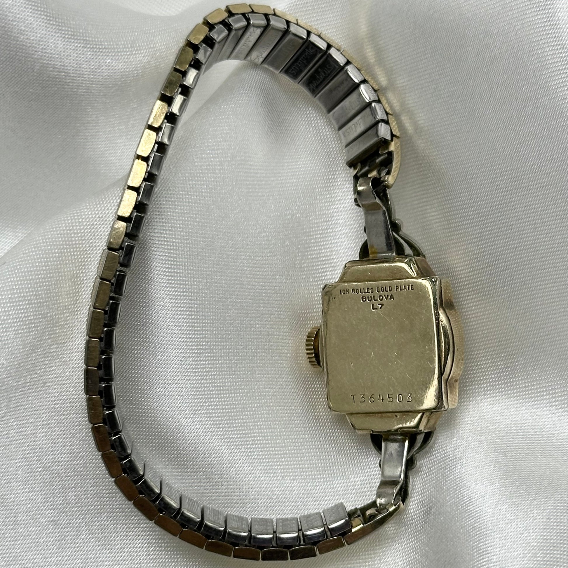 10k RGP Gold Diamanté 1957 Bulova Wind-Up Watch