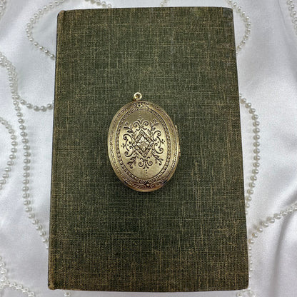 Oval Multicolor Stone Photo Locket