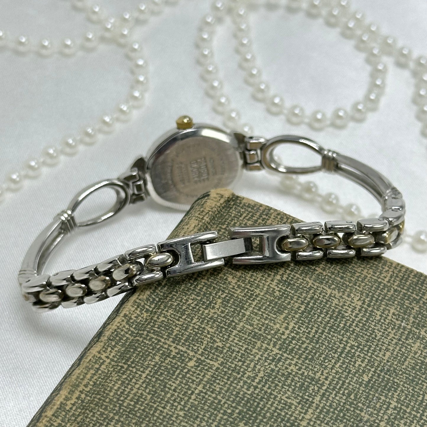 Dainty Two-Tone Oval Dial Heart Watch