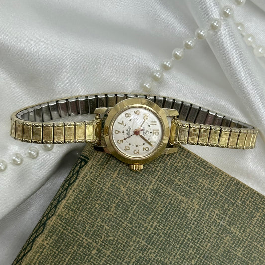 Vintage 1960's Helbros Wind-Up Watch
