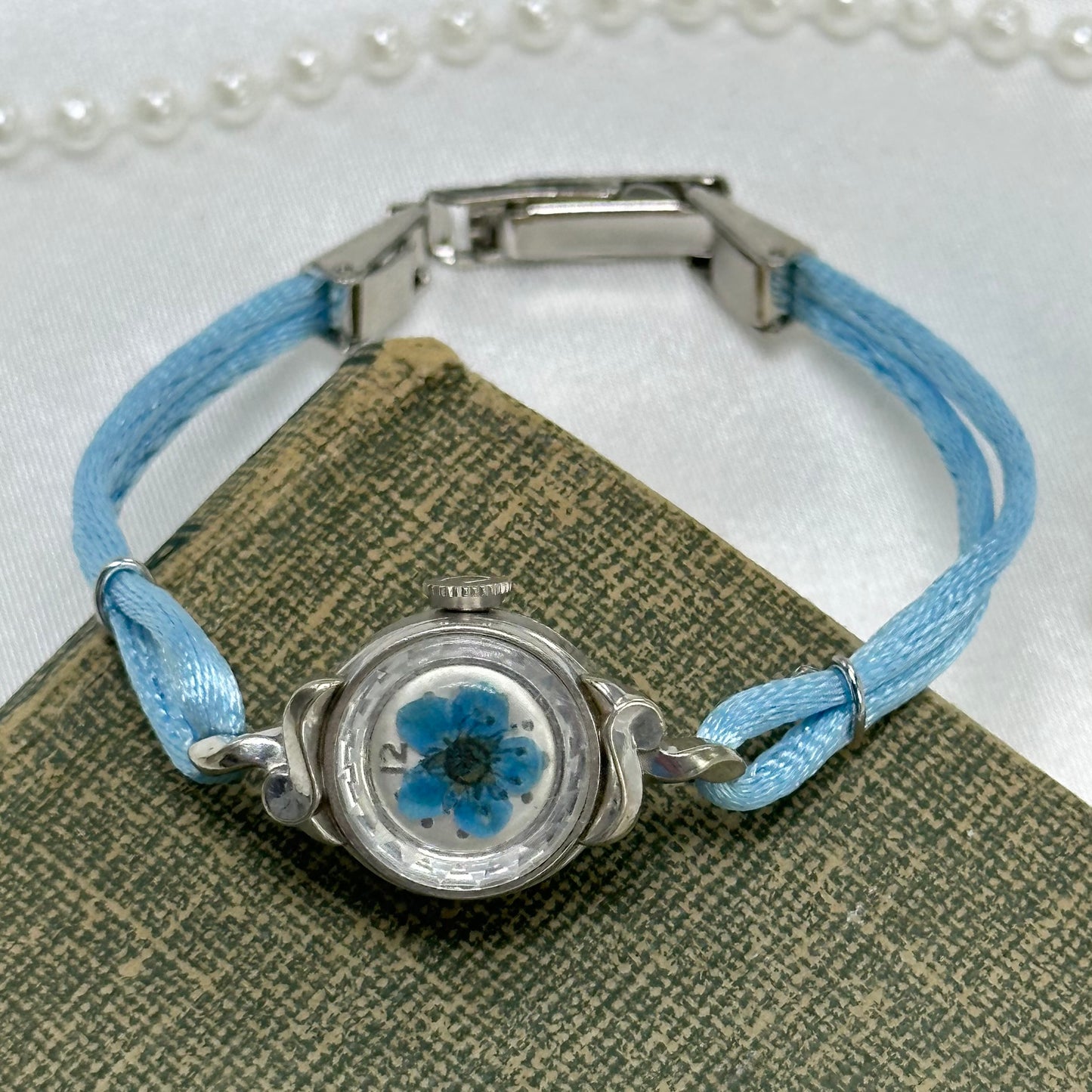 Vintage Baby Blue Flower Watch