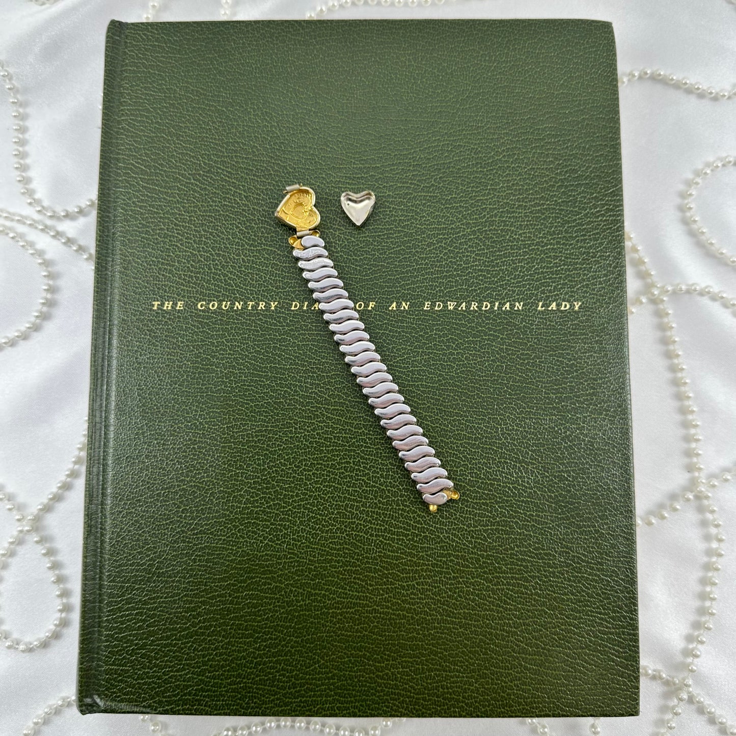 1940's Vintage Gold Sweetheart Bracelet with Hidden Heart Compartment