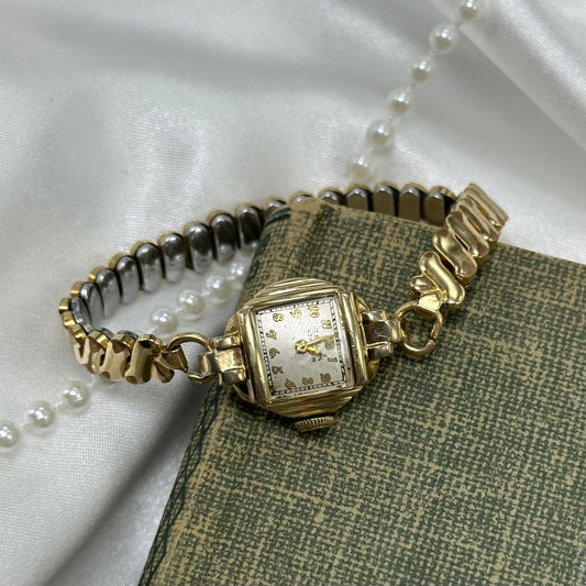 1940's Gold Gruen Wind-Up Square Dial Watch