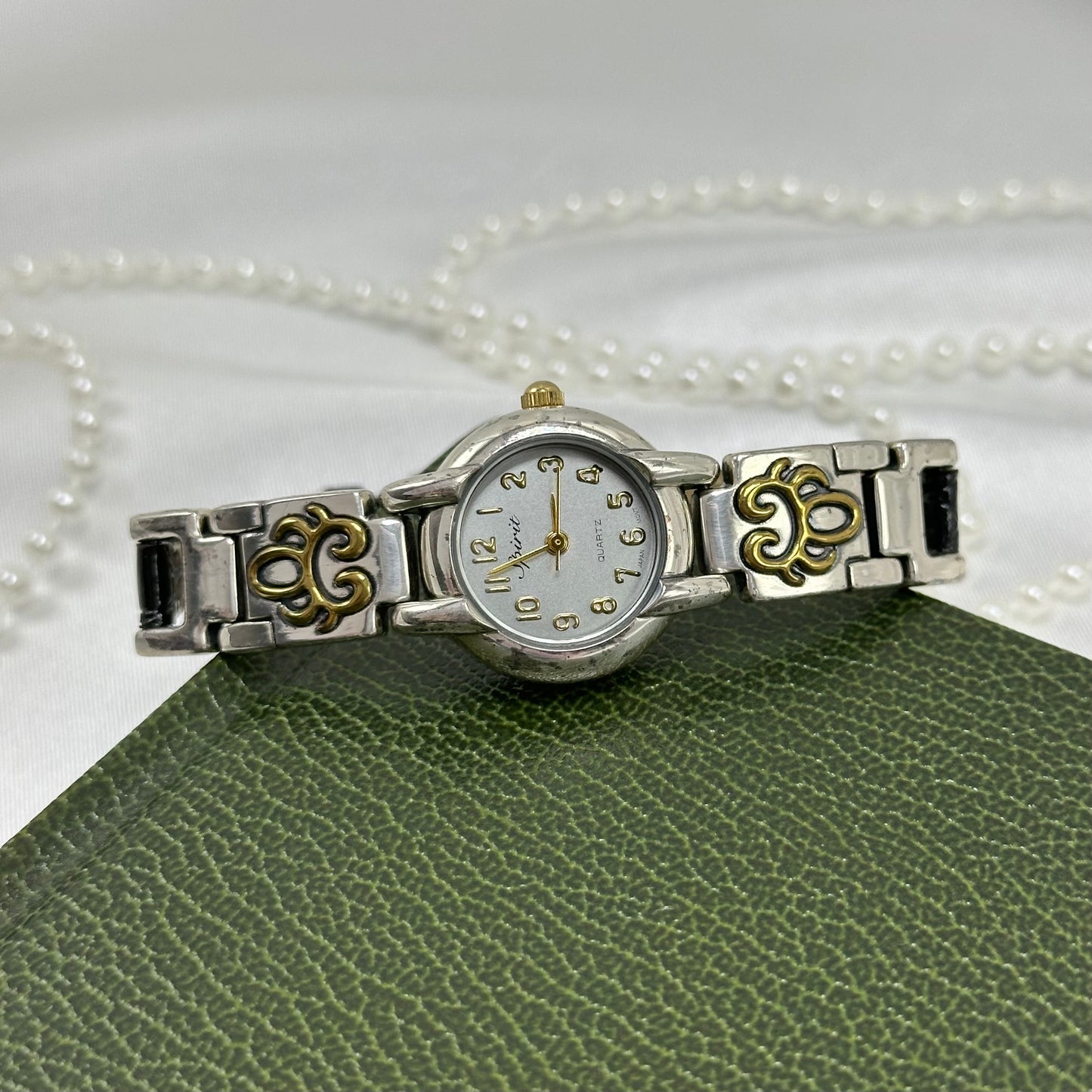Two-Tone Round Dial Watch with Black Band