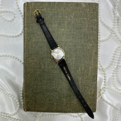 Vintage Gold Flower Dial Watch
