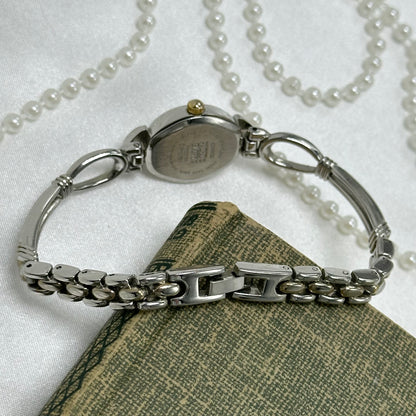 Dainty Two-Tone Oval Dial Heart Watch