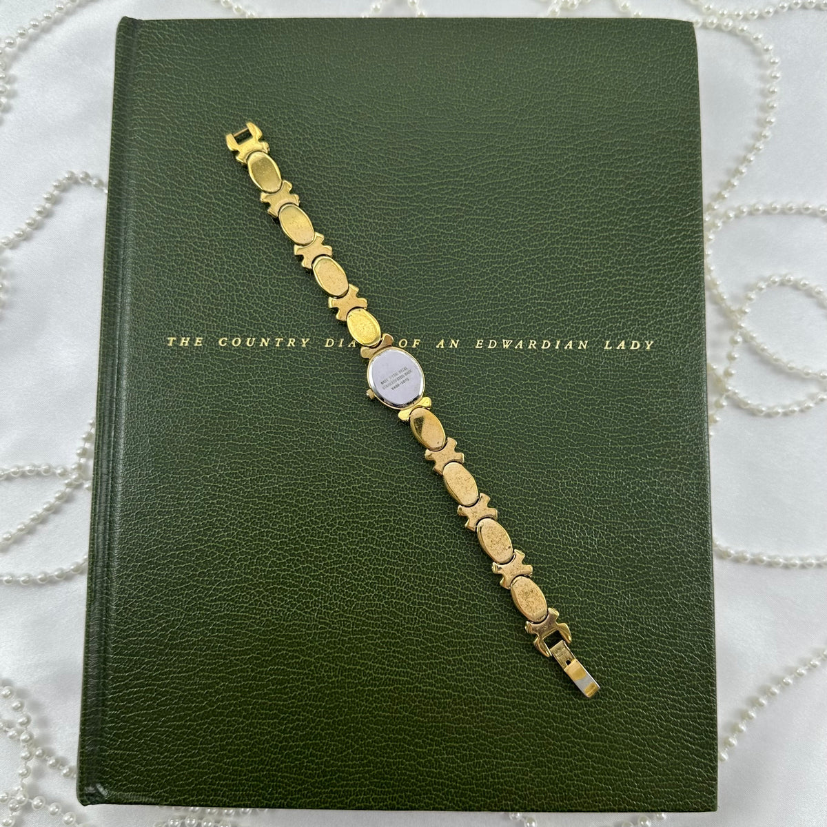 1990's Vintage Gold Pulsar Watch with Oval Dial