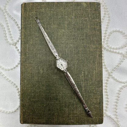 1975 Silver Wind-Up Caravelle Cocktail Watch with Detailed Band