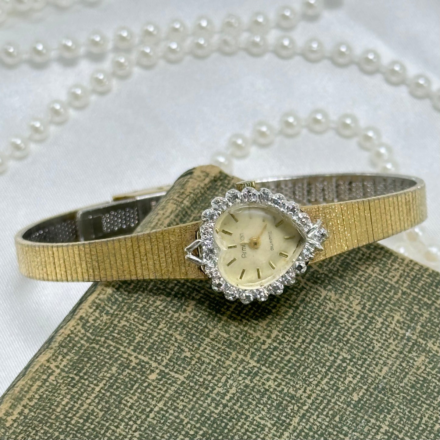 80's Gold Diamanté Heart Dial Watch