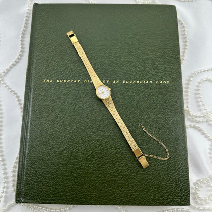 Gold Elgin Watch with Detailed Swirl Band