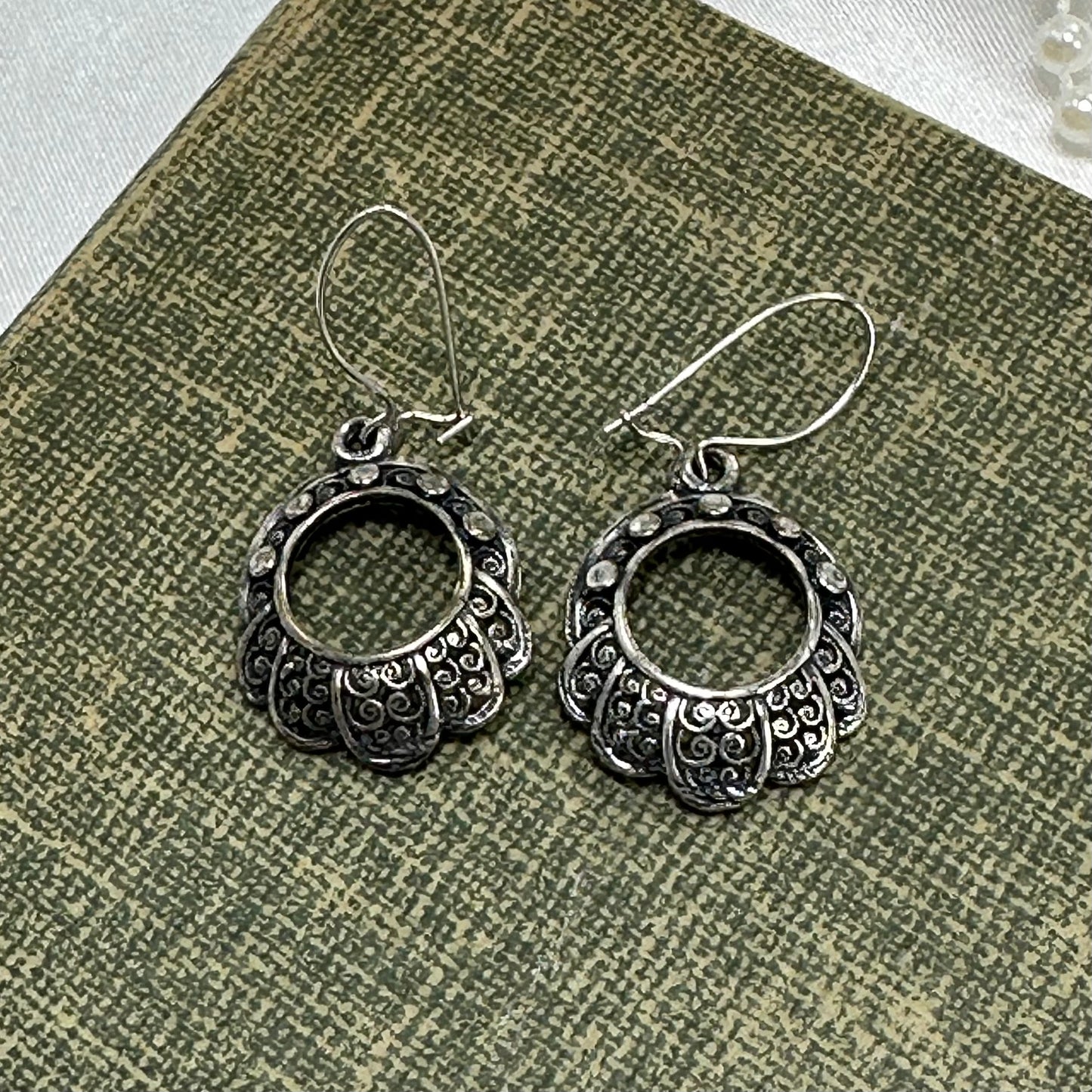 Silver Filigree Earrings