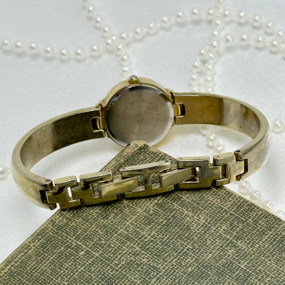 Gold Round Dial Vivani Watch