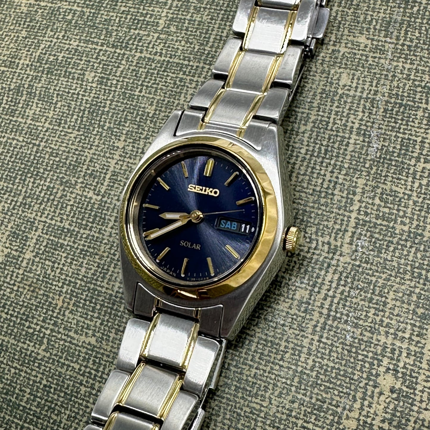 Two-Tone Blue Dial Solar Seiko Watch