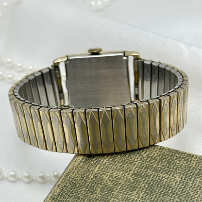 Art Deco Croton Vintage Swiss Made 7 Jewels Watch with Sub Second Hand