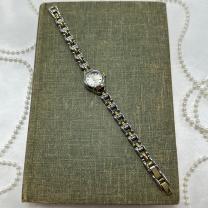 Two-Tone Round Dial Watch