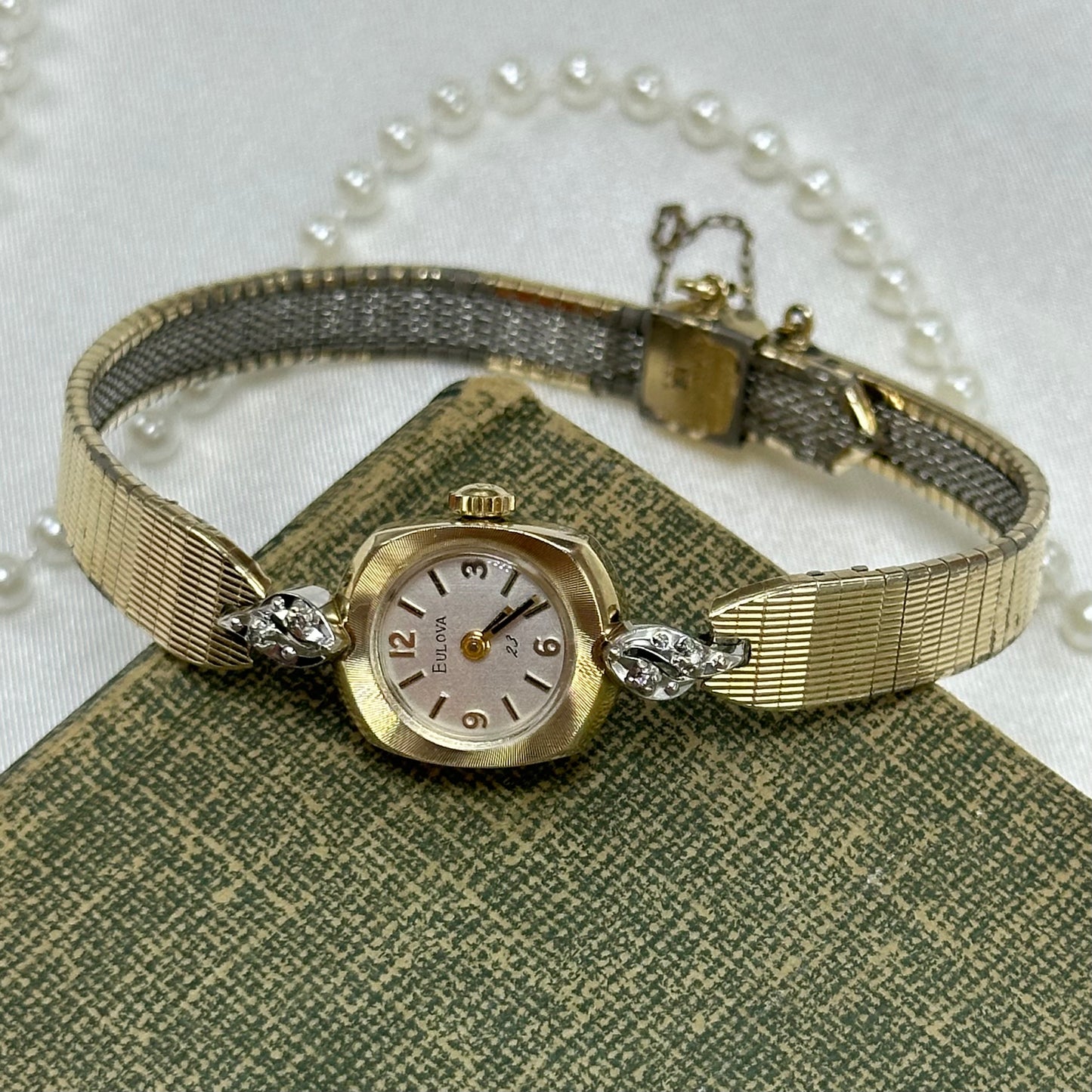 Dainty Vintage 1976 Bulova 23 Jewels Wind-Up Watch