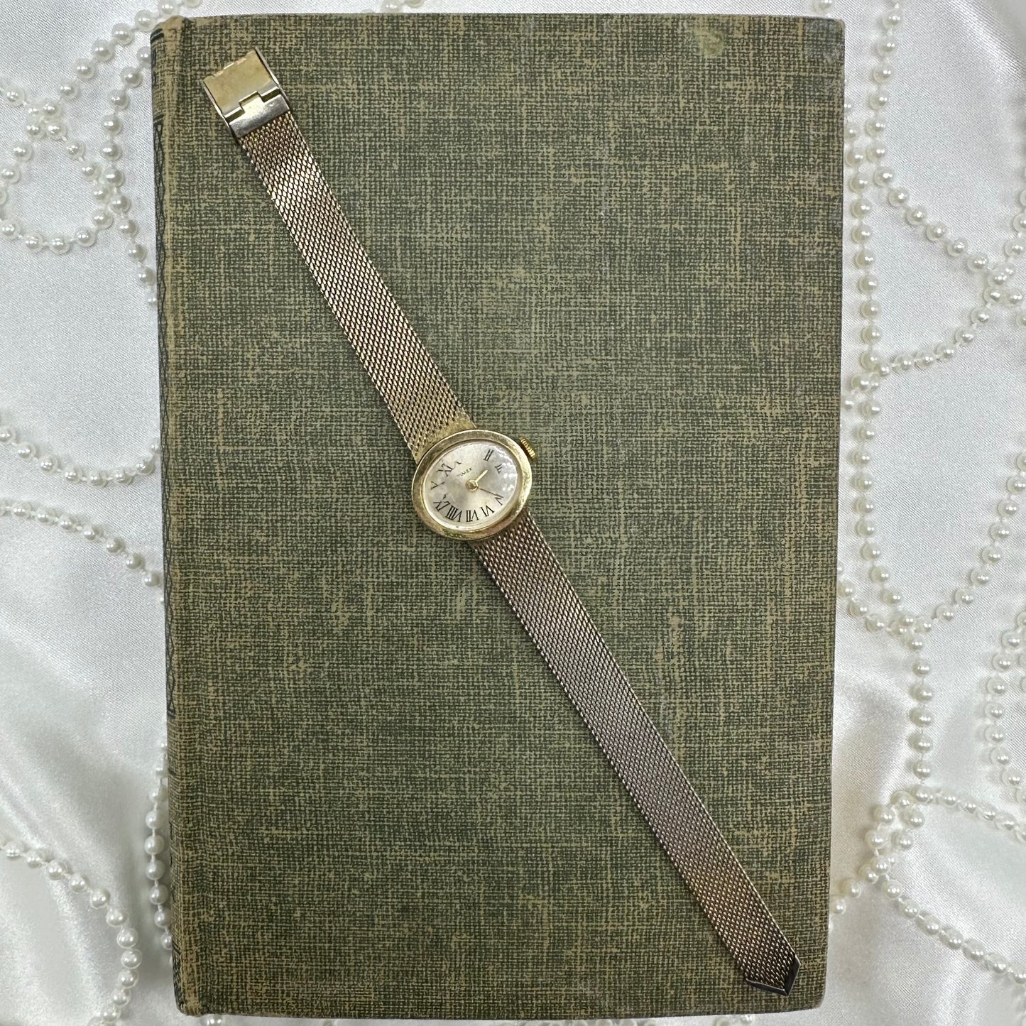 Vintage Gold Wind-Up Timex Watch with Mesh Band