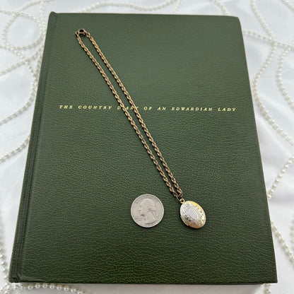 Dainty Vintage Floral Locket Necklace