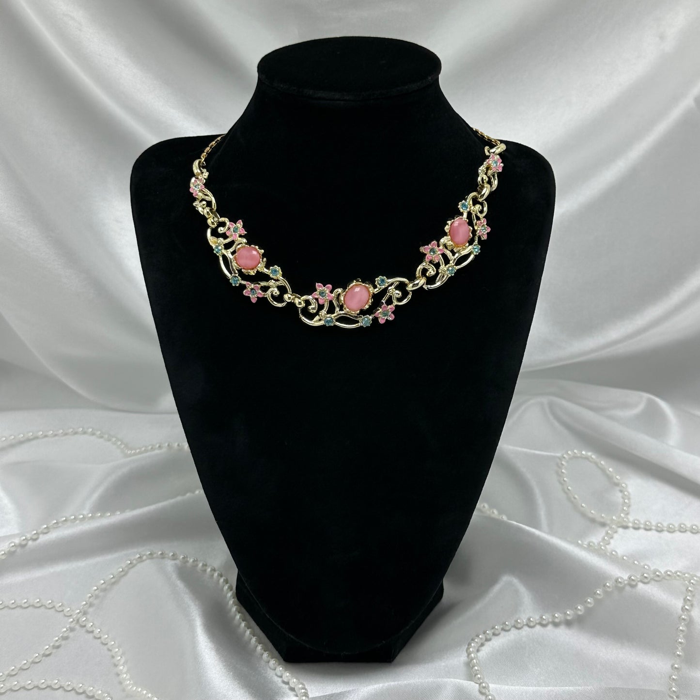 Vintage Pink and Blue Flower Necklace