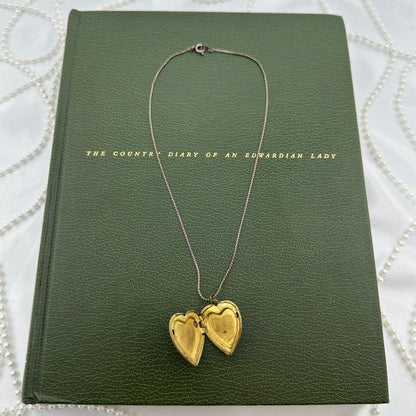 Vintage Gold “Love Forever” Heart Locket Necklace