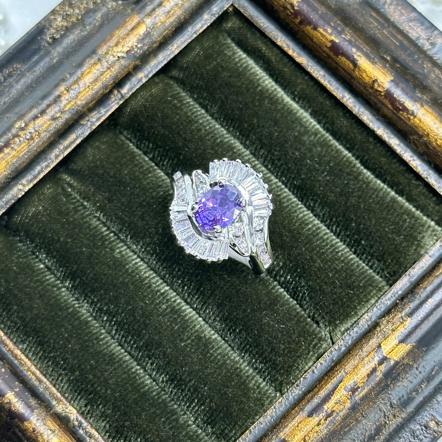 Vintage Light Purple Oval Stone Deadstock Cocktail Ring Rhodium Plated
