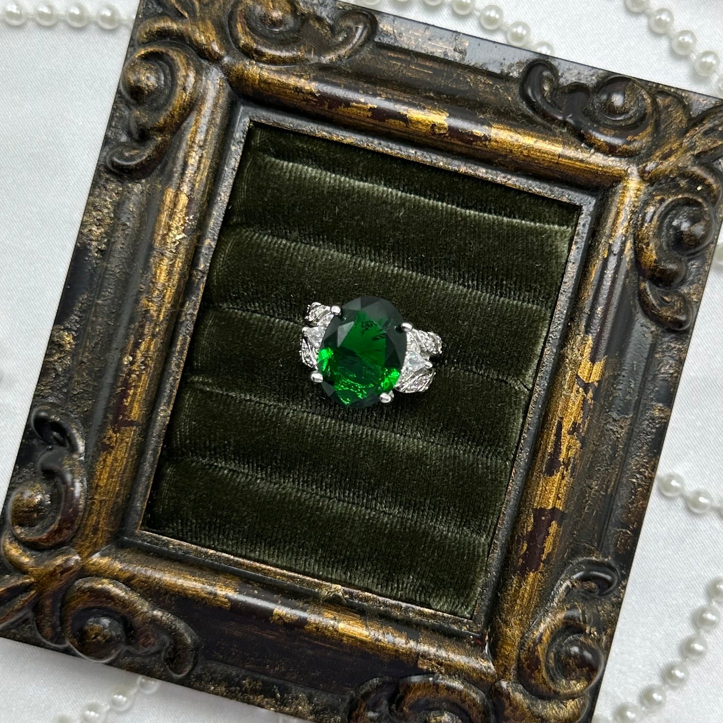 Green Stone Vintage Deadstock Ring Rhodium Plated