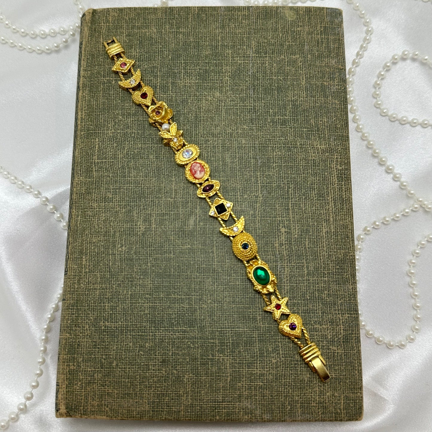 Gold Cameo Slider Charm Bracelet