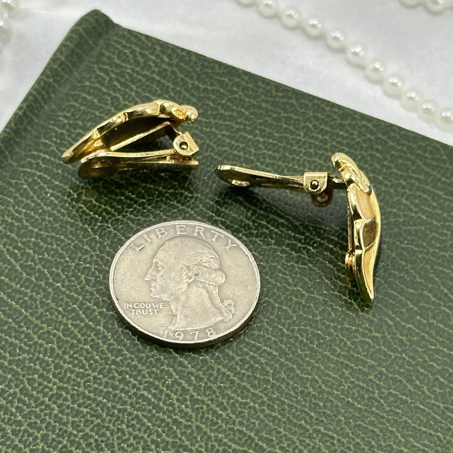 Vintage Gold and Black Enamel Leaf Clip On Earrings
