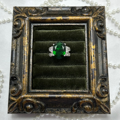 Green Stone Vintage Deadstock Ring Rhodium Plated