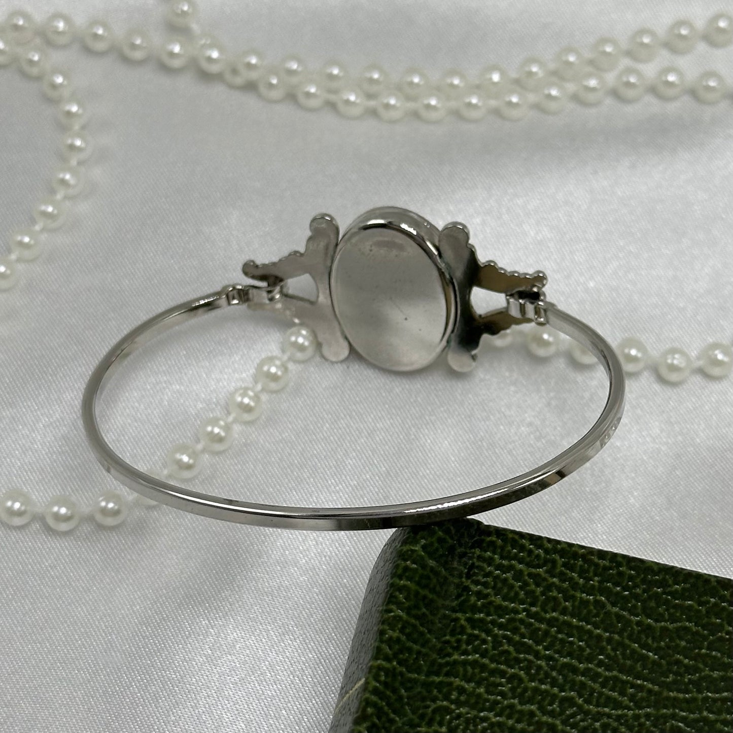 1970's Vintage Silver Avon Hidden Locket Bangle