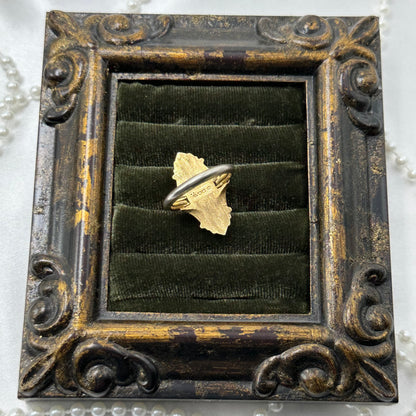 1976 Gold Avon Kensington Ring